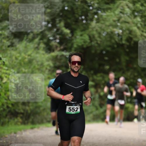 30.08.2026 - Elbe Triathlon Hamburg Antke Förster http://msf.ph/oto/10097417 30.08.2026 10:32:52 Laufen 552 meine-sportfotos.de
