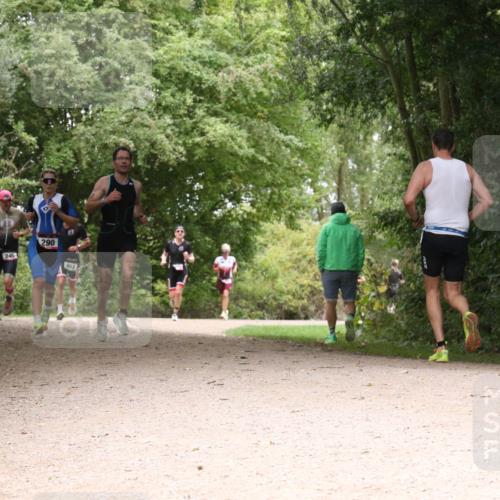 30.08.2026 - Elbe Triathlon Hamburg Antke Förster http://msf.ph/oto/10097430 30.08.2026 10:36:30 Laufen 245, 290, 462 meine-sportfotos.de