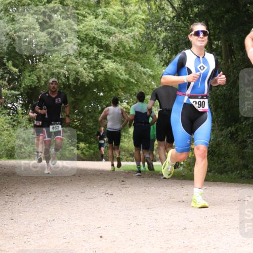30.08.2026 - Elbe Triathlon Hamburg Antke Förster http://msf.ph/oto/10097438 30.08.2026 10:36:33 Laufen 245, 276, 462, 90 meine-sportfotos.de
