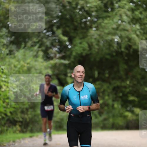 30.08.2026 - Elbe Triathlon Hamburg Antke Förster http://msf.ph/oto/10097463 30.08.2026 10:33:20 Laufen  meine-sportfotos.de