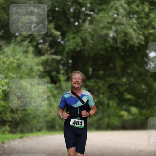 30.08.2026 - Elbe Triathlon Hamburg Antke Förster http://msf.ph/oto/10097483 30.08.2026 10:33:30 Laufen 484 meine-sportfotos.de