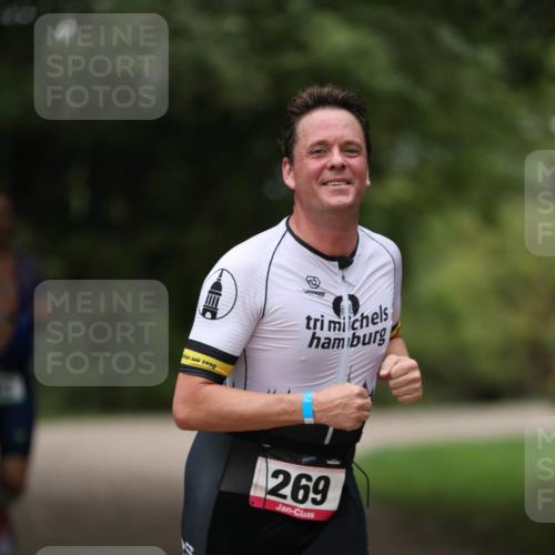 30.08.2026 - Elbe Triathlon Hamburg Antke Förster http://msf.ph/oto/10097523 30.08.2026 10:33:58 Laufen 1990, 269 meine-sportfotos.de