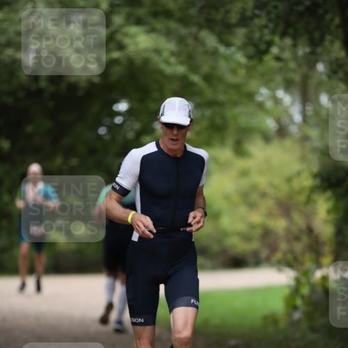 30.08.2026 - Elbe Triathlon Hamburg Antke Förster http://msf.ph/oto/10097555 30.08.2026 10:34:33 Laufen  meine-sportfotos.de