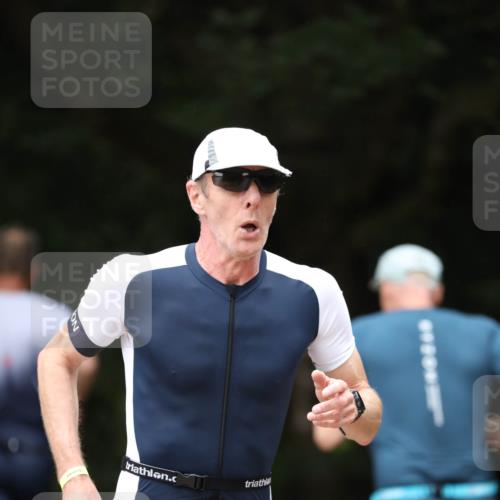 30.08.2026 - Elbe Triathlon Hamburg Antke Förster http://msf.ph/oto/10097559 30.08.2026 10:34:35 Laufen  meine-sportfotos.de