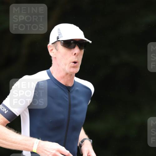30.08.2026 - Elbe Triathlon Hamburg Antke Förster http://msf.ph/oto/10097561 30.08.2026 10:34:36 Laufen  meine-sportfotos.de