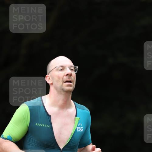 30.08.2026 - Elbe Triathlon Hamburg Antke Förster http://msf.ph/oto/10097573 30.08.2026 10:34:42 Laufen 211 meine-sportfotos.de