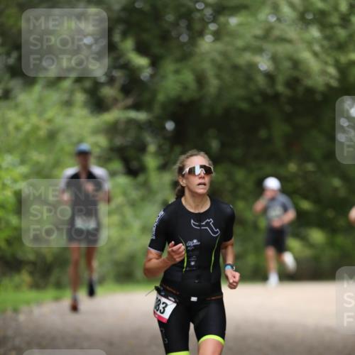 30.08.2026 - Elbe Triathlon Hamburg Antke Förster http://msf.ph/oto/10097577 30.08.2026 10:34:56 Laufen 83 meine-sportfotos.de