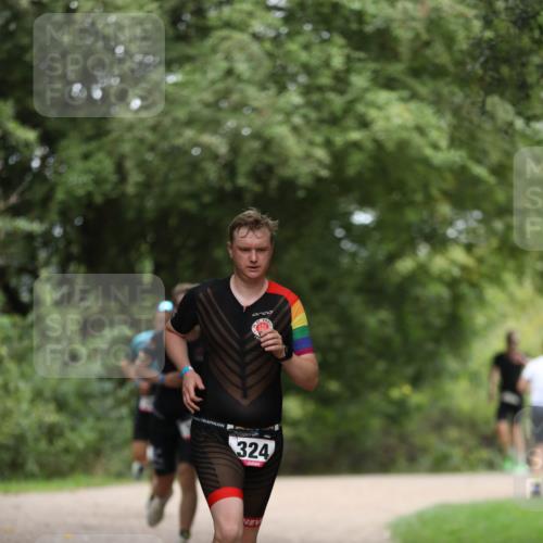 30.08.2026 - Elbe Triathlon Hamburg Antke Förster http://msf.ph/oto/10097617 30.08.2026 10:35:17 Laufen 324 meine-sportfotos.de