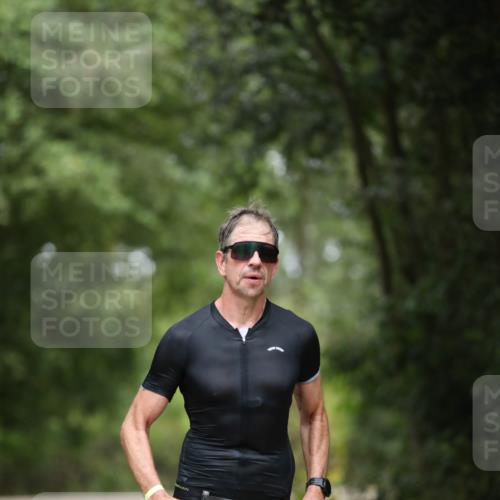 30.08.2026 - Elbe Triathlon Hamburg Antke Förster http://msf.ph/oto/10097645 30.08.2026 10:35:30 Laufen  meine-sportfotos.de