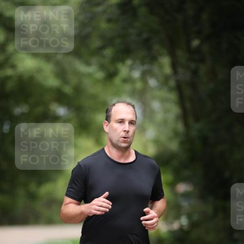 30.08.2026 - Elbe Triathlon Hamburg Antke Förster http://msf.ph/oto/10097653 30.08.2026 10:35:34 Laufen  meine-sportfotos.de