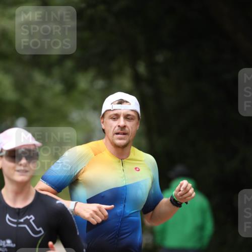 30.08.2026 - Elbe Triathlon Hamburg Antke Förster http://msf.ph/oto/10097721 30.08.2026 10:36:25 Laufen  meine-sportfotos.de