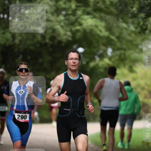 30.08.2026 - Elbe Triathlon Hamburg Antke Förster http://msf.ph/oto/10097739 30.08.2026 10:36:32 Laufen 290, 238, 7 meine-sportfotos.de