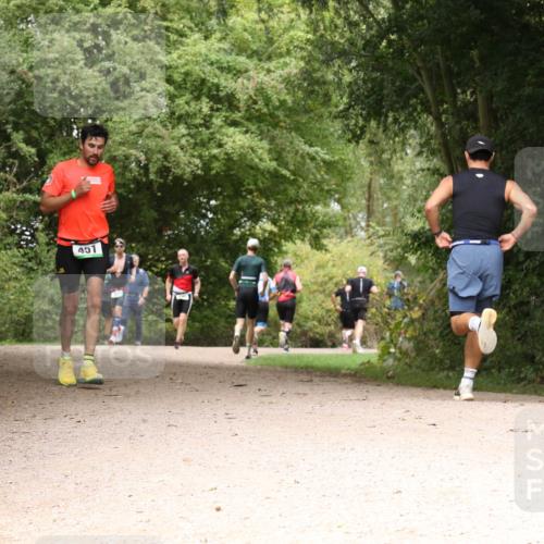 30.08.2026 - Elbe Triathlon Hamburg Antke Förster http://msf.ph/oto/10098462 30.08.2026 10:46:51 Laufen 451 meine-sportfotos.de