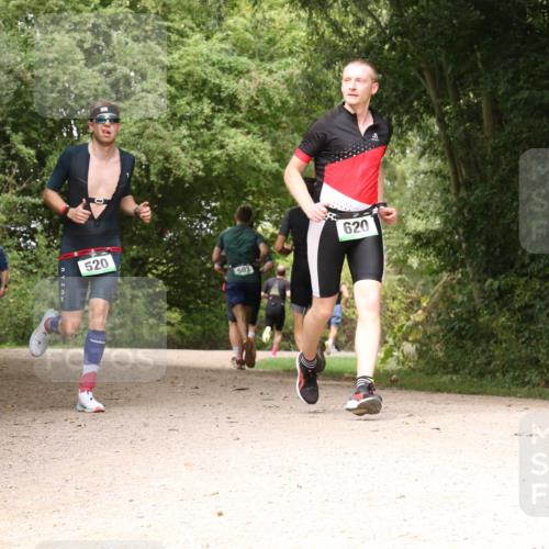 30.08.2026 - Elbe Triathlon Hamburg Antke Förster http://msf.ph/oto/10098480 30.08.2026 10:47:00 Laufen 520, 503, 620 meine-sportfotos.de