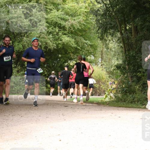 30.08.2026 - Elbe Triathlon Hamburg Antke Förster http://msf.ph/oto/10098492 30.08.2026 10:47:20 Laufen 400, 647, 11 meine-sportfotos.de