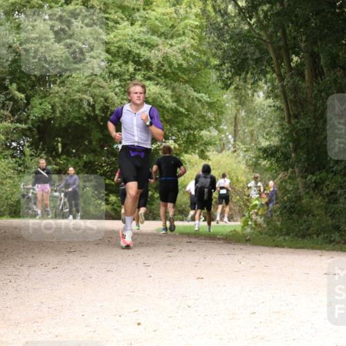 30.08.2026 - Elbe Triathlon Hamburg Antke Förster http://msf.ph/oto/10098572 30.08.2026 10:48:08 Laufen  meine-sportfotos.de