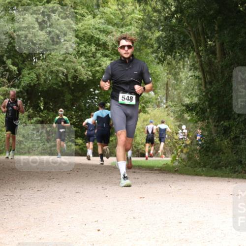 30.08.2026 - Elbe Triathlon Hamburg Antke Förster http://msf.ph/oto/10098608 30.08.2026 10:48:42 Laufen 548 meine-sportfotos.de