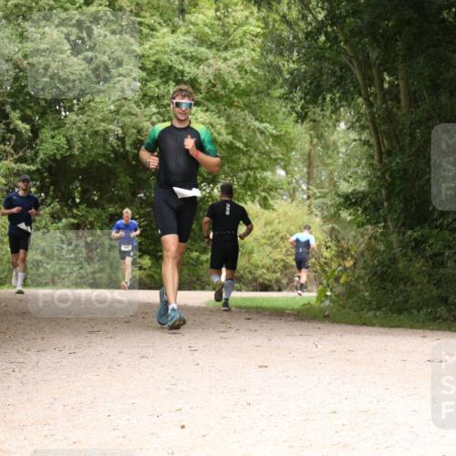 30.08.2026 - Elbe Triathlon Hamburg Antke Förster http://msf.ph/oto/10098622 30.08.2026 10:48:49 Laufen  meine-sportfotos.de