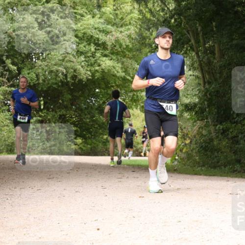 30.08.2026 - Elbe Triathlon Hamburg Antke Förster http://msf.ph/oto/10098636 30.08.2026 10:48:56 Laufen 446, 40 meine-sportfotos.de