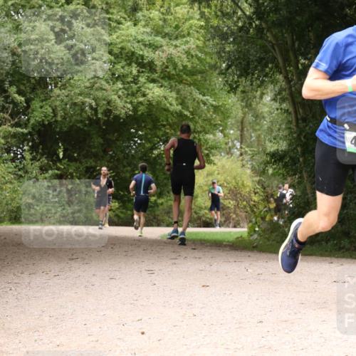 30.08.2026 - Elbe Triathlon Hamburg Antke Förster http://msf.ph/oto/10098648 30.08.2026 10:49:00 Laufen 446 meine-sportfotos.de