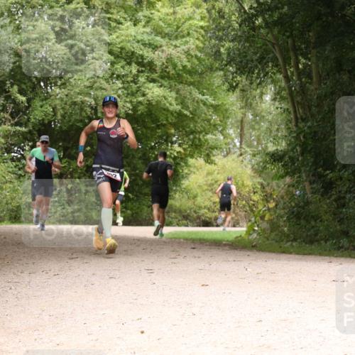 30.08.2026 - Elbe Triathlon Hamburg Antke Förster http://msf.ph/oto/10098660 30.08.2026 10:49:09 Laufen  meine-sportfotos.de