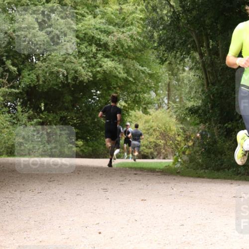 30.08.2026 - Elbe Triathlon Hamburg Antke Förster http://msf.ph/oto/10098684 30.08.2026 10:49:19 Laufen  meine-sportfotos.de