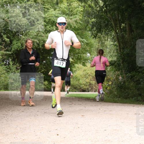 30.08.2026 - Elbe Triathlon Hamburg Antke Förster http://msf.ph/oto/10098762 30.08.2026 10:50:09 Laufen 417 meine-sportfotos.de