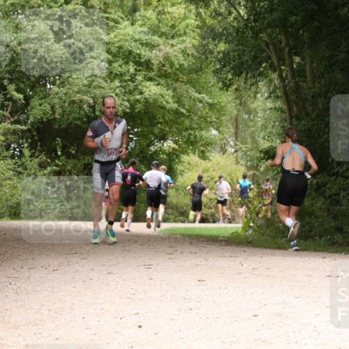 30.08.2026 - Elbe Triathlon Hamburg Antke Förster http://msf.ph/oto/10098784 30.08.2026 10:50:24 Laufen 1816, 20 meine-sportfotos.de