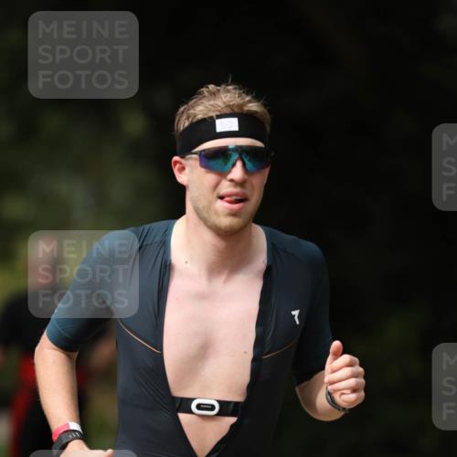 30.08.2026 - Elbe Triathlon Hamburg Antke Förster http://msf.ph/oto/10098793 30.08.2026 10:47:03 Laufen 0, 20 meine-sportfotos.de