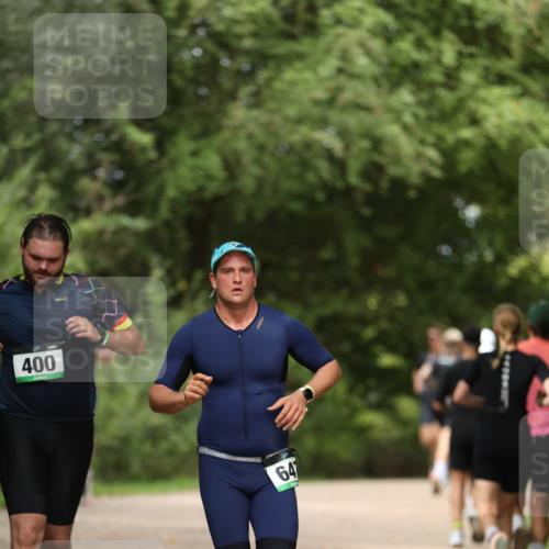 30.08.2026 - Elbe Triathlon Hamburg Antke Förster http://msf.ph/oto/10098799 30.08.2026 10:47:21 Laufen 400, 64 meine-sportfotos.de