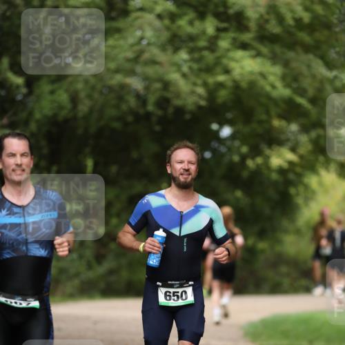 30.08.2026 - Elbe Triathlon Hamburg Antke Förster http://msf.ph/oto/10098813 30.08.2026 10:47:29 Laufen 650 meine-sportfotos.de