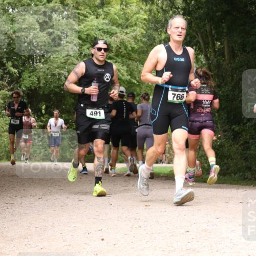 30.08.2026 - Elbe Triathlon Hamburg Antke Förster http://msf.ph/oto/10098822 30.08.2026 10:50:45 Laufen 791, 841, 491, 766, 91 meine-sportfotos.de