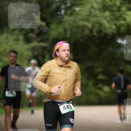 30.08.2026 - Elbe Triathlon Hamburg Antke Förster http://msf.ph/oto/10098851 30.08.2026 10:47:45 Laufen 443 meine-sportfotos.de