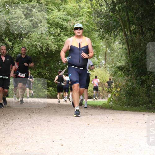 30.08.2026 - Elbe Triathlon Hamburg Antke Förster http://msf.ph/oto/10098862 30.08.2026 10:51:01 Laufen 263 meine-sportfotos.de