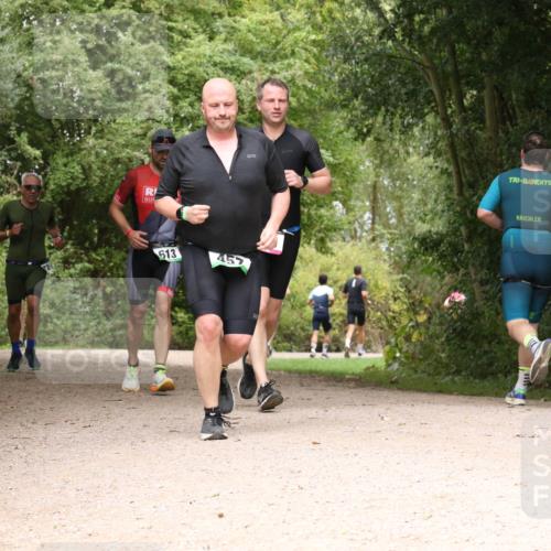 30.08.2026 - Elbe Triathlon Hamburg Antke Förster http://msf.ph/oto/10098870 30.08.2026 10:51:04 Laufen 613, 457 meine-sportfotos.de