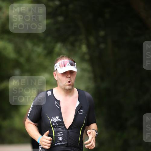 30.08.2026 - Elbe Triathlon Hamburg Antke Förster http://msf.ph/oto/10098893 30.08.2026 10:48:25 Laufen  meine-sportfotos.de