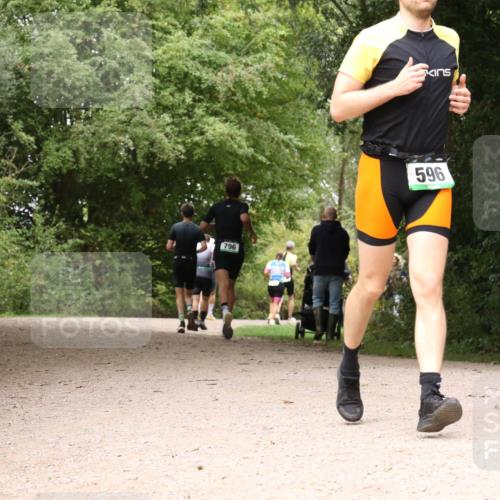 30.08.2026 - Elbe Triathlon Hamburg Antke Förster http://msf.ph/oto/10098894 30.08.2026 10:51:28 Laufen 796, 596 meine-sportfotos.de