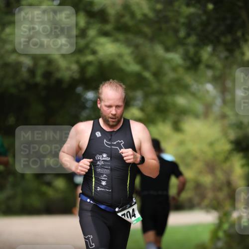 30.08.2026 - Elbe Triathlon Hamburg Antke Förster http://msf.ph/oto/10098923 30.08.2026 10:48:48 Laufen 04 meine-sportfotos.de