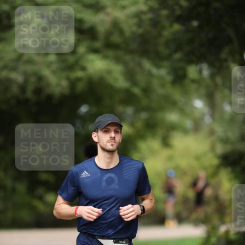 30.08.2026 - Elbe Triathlon Hamburg Antke Förster http://msf.ph/oto/10098941 30.08.2026 10:48:57 Laufen 0 meine-sportfotos.de