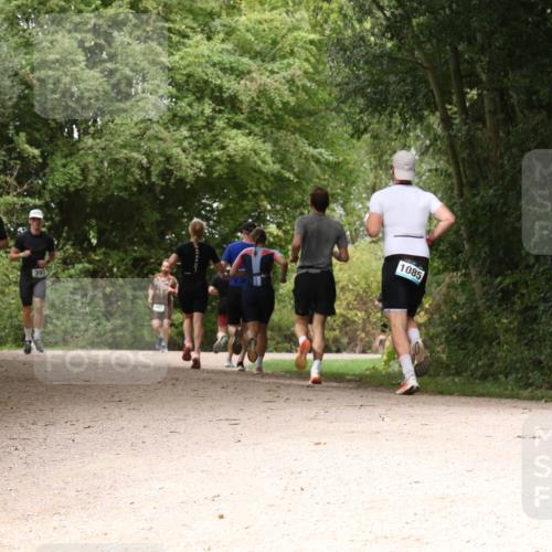 30.08.2026 - Elbe Triathlon Hamburg Antke Förster http://msf.ph/oto/10098992 30.08.2026 10:52:46 Laufen 674, 391, 1085 meine-sportfotos.de