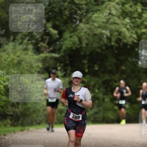 30.08.2026 - Elbe Triathlon Hamburg Antke Förster http://msf.ph/oto/10099099 30.08.2026 10:50:34 Laufen 389 meine-sportfotos.de
