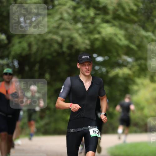 30.08.2026 - Elbe Triathlon Hamburg Antke Förster http://msf.ph/oto/10099159 30.08.2026 10:50:59 Laufen 53 meine-sportfotos.de