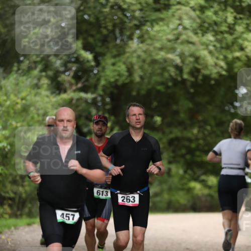 30.08.2026 - Elbe Triathlon Hamburg Antke Förster http://msf.ph/oto/10099171 30.08.2026 10:51:03 Laufen 457, 0, 613, 263 meine-sportfotos.de