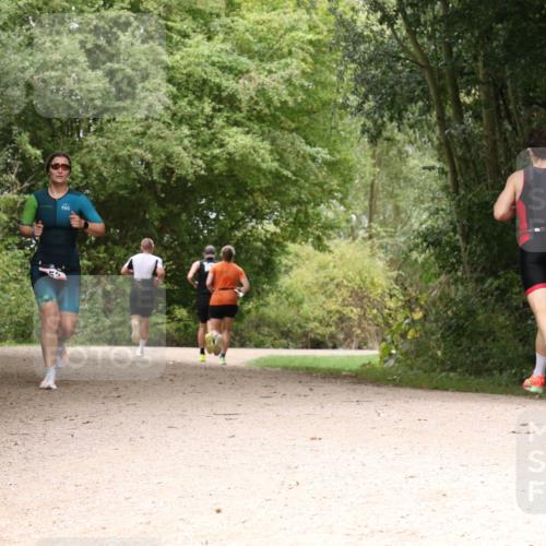 30.08.2026 - Elbe Triathlon Hamburg Antke Förster http://msf.ph/oto/10099256 30.08.2026 10:55:51 Laufen 98 meine-sportfotos.de