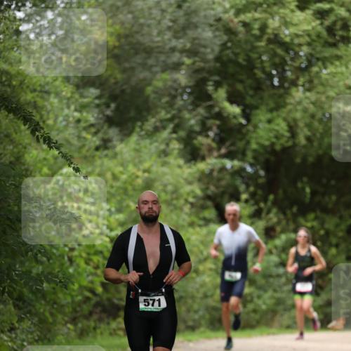 30.08.2026 - Elbe Triathlon Hamburg Antke Förster http://msf.ph/oto/10099267 30.08.2026 10:52:35 Laufen 571 meine-sportfotos.de