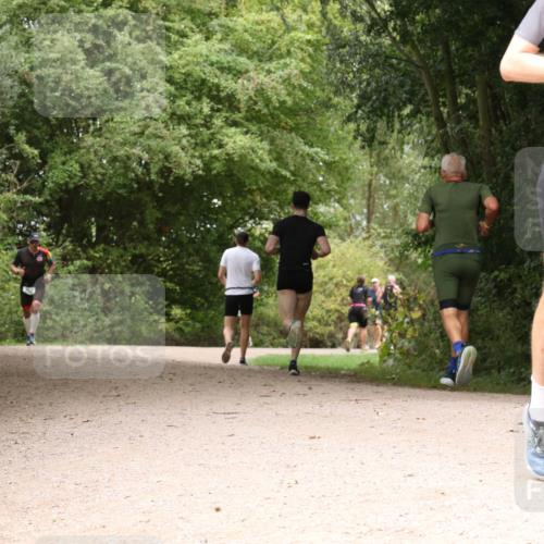 30.08.2026 - Elbe Triathlon Hamburg Antke Förster http://msf.ph/oto/10099282 30.08.2026 10:56:18 Laufen 588 meine-sportfotos.de