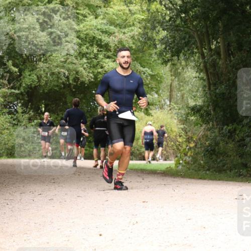 30.08.2026 - Elbe Triathlon Hamburg Antke Förster http://msf.ph/oto/10099308 30.08.2026 10:56:43 Laufen  meine-sportfotos.de
