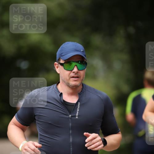 30.08.2026 - Elbe Triathlon Hamburg Antke Förster http://msf.ph/oto/10099311 30.08.2026 10:52:53 Laufen  meine-sportfotos.de