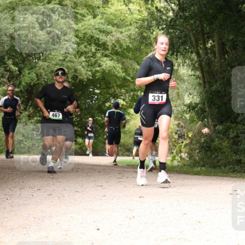 30.08.2026 - Elbe Triathlon Hamburg Antke Förster http://msf.ph/oto/10099320 30.08.2026 10:56:51 Laufen 467, 331, 1148 meine-sportfotos.de