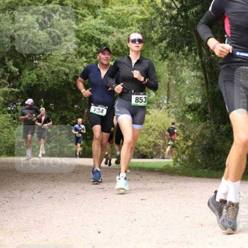30.08.2026 - Elbe Triathlon Hamburg Antke Förster http://msf.ph/oto/10099336 30.08.2026 10:57:02 Laufen 734, 853, 120 meine-sportfotos.de